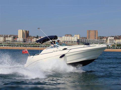 Rinker 242 Fiesta Vee Diesel