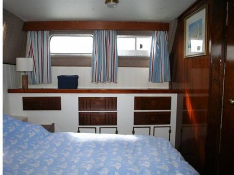1988 Nelson 44