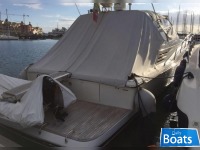 Uniesse 48