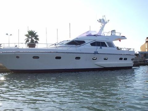 Fipa Italiana Yachts Maiora 18