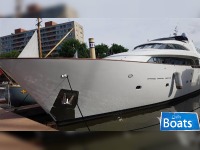 Bugari Yachts 27