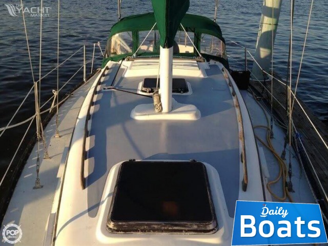 1980 Hunter 30 in vendita