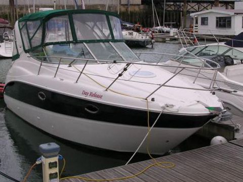 Maxum 2700 Scr