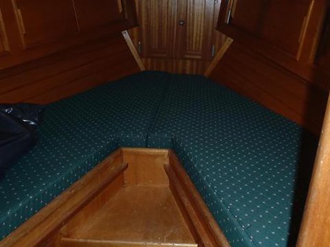 1975 Bristol Centerboard Sloop