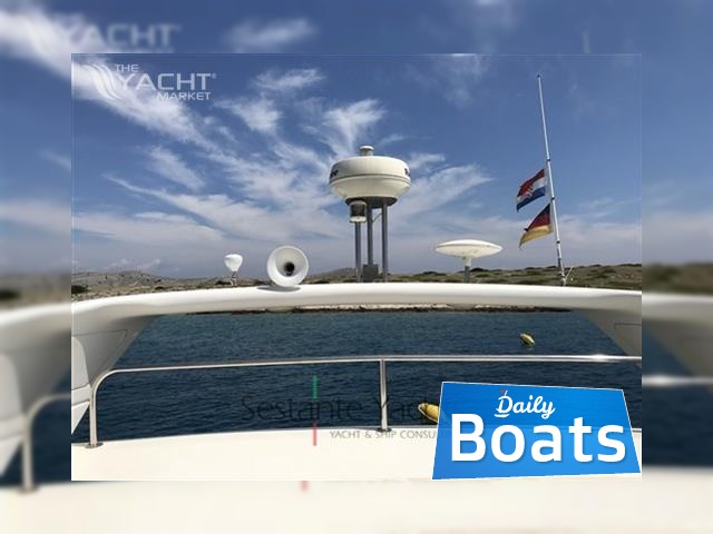 2002 Azimut 46