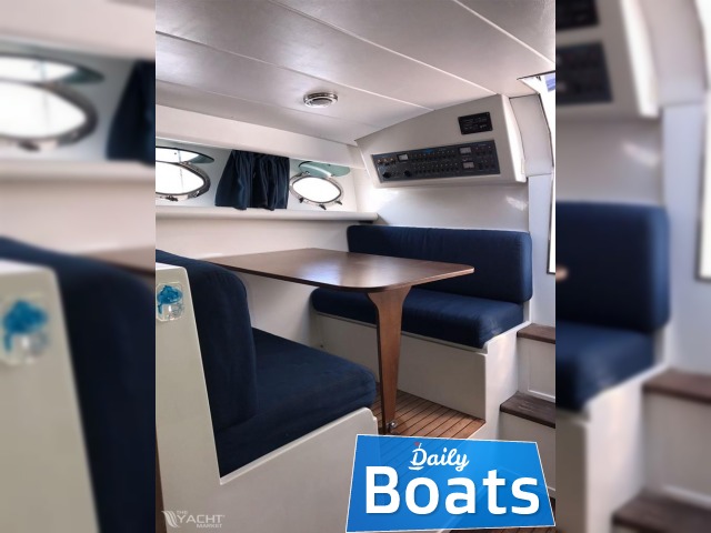 1993 Tornado 38 Flush Deck