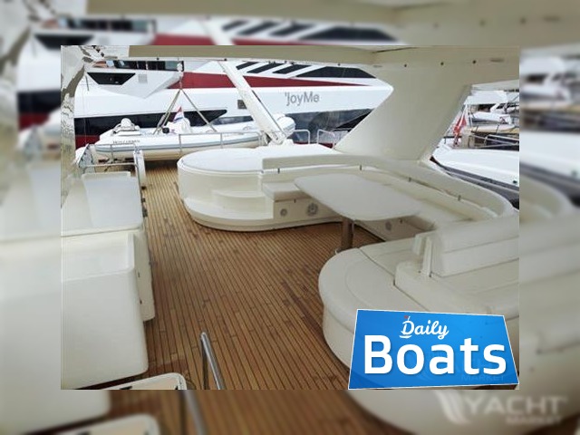 2009 Ferretti 830 for sale