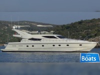 Ferretti Yachts 620 Fly