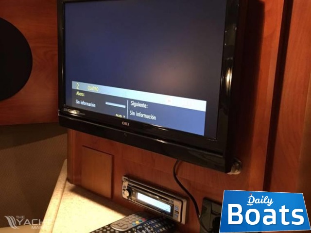 Buy 2010 Rinker 280
