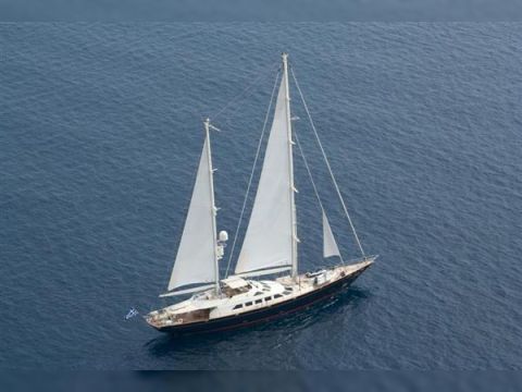 Perini Navi 40M