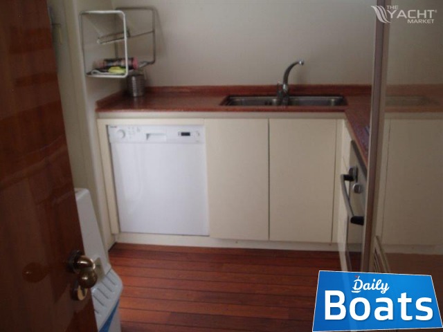Buy 1991 Azimut 76