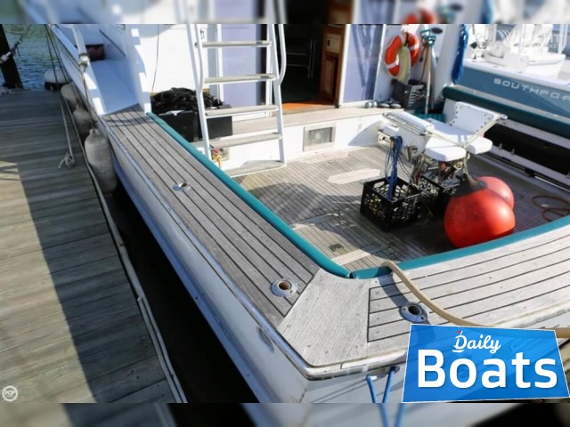 Købe 1975 Striker 44