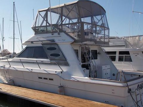 Sea Ray 430 Convertible