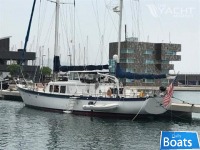 Palmer & Johnson 82