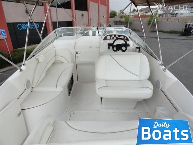 2001 Larson 254 Cabrio zu verkaufen