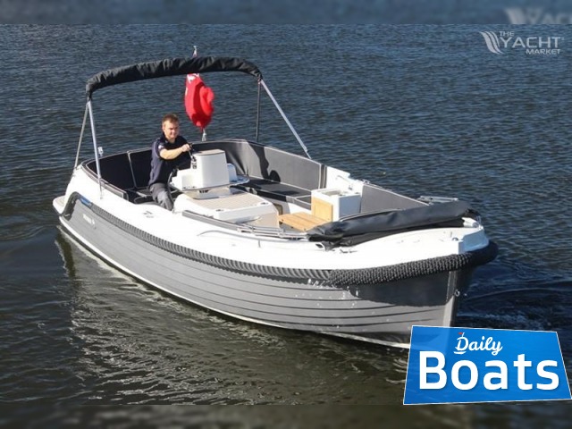 Αγοράστε 2019 Interboat Intender 780
