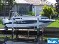 Hurricane 2400 Sun Deck Ob
