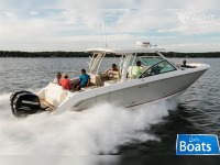 Boston Whaler 320 Vantage