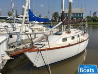 Cape Dory 28
