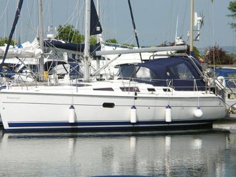 2005 Hunter Legend 36