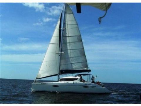 Fountaine Pajot Lavezzi