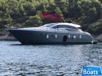 Pershing 72