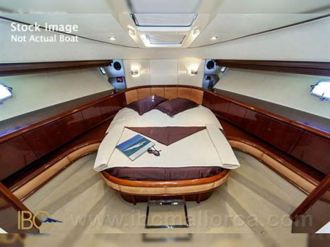 2005 Fairline Squadron 58