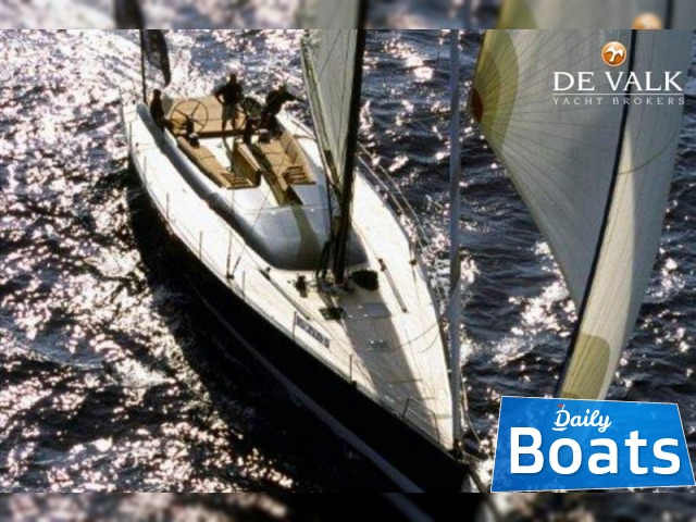 Buy 2004 Maxi Dolphin 65