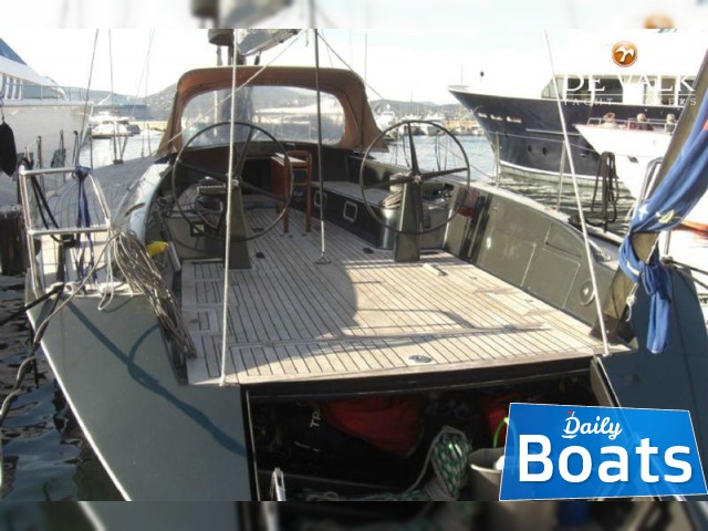 2004 Maxi Dolphin 65