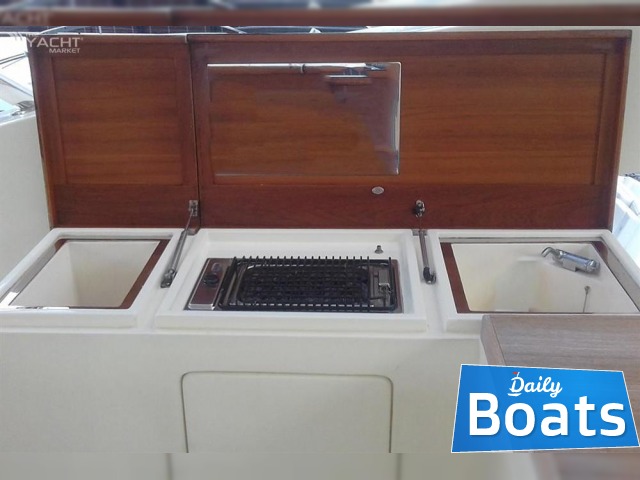 Buy 2014 Aicon Flybridge 85