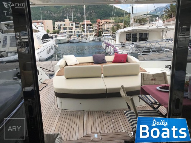 Buy 2009 Azimut 68S