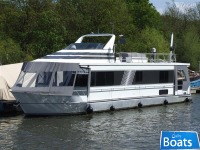 Monticello River Yacht 60