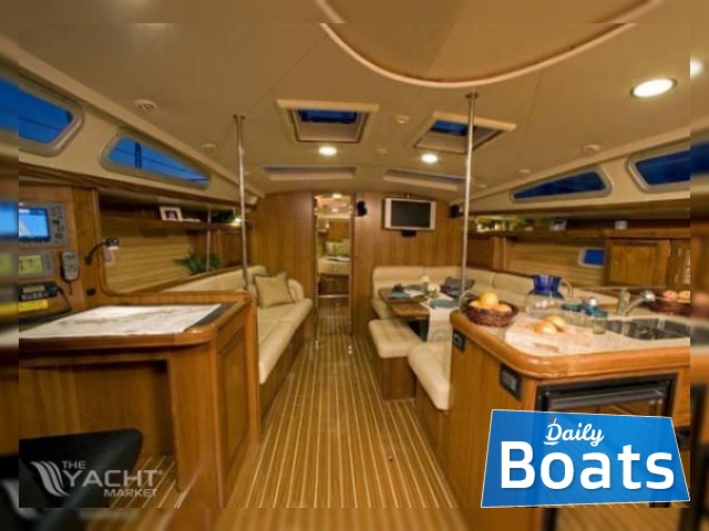 2007 Hunter 49