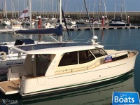 GREENLINE33 HYBRID