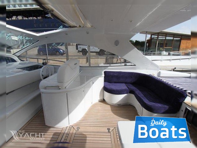 Kupiti 2004 Pershing 54