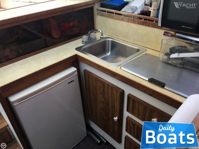 1977 Silverton 310 for sale