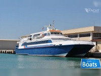  High Speed Catamaran
