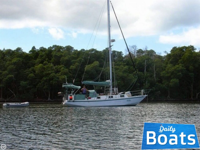 Roberts 34. Roberts 34. Roberts 34. Bruce roberts yacht design. Roberts 34.