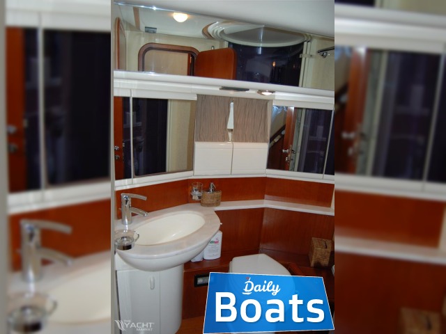 2001 Ferretti 80
