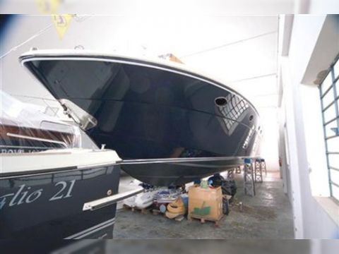 2001 Itama 54