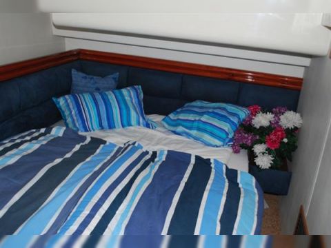 Buy 2002 Fairline Phantom 50