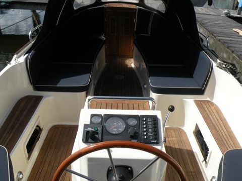 2005 Interboat 25 προς πώληση