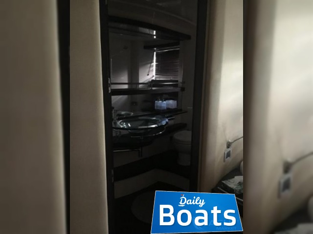 2006 Azimut 68S for sale