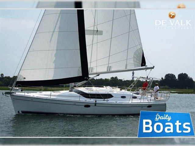 2008 Hunter 45 Deck Salon