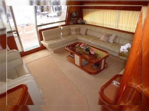 2001 Ferretti 80