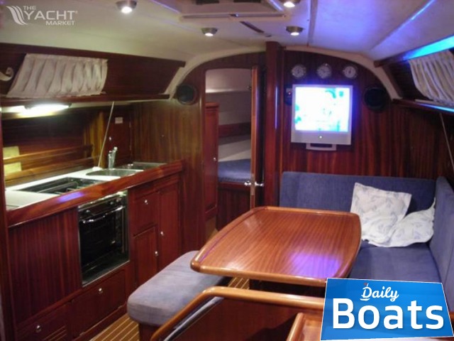 2001 Bavaria 37