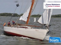 Classic Canoe Stern Sailing Yacht 10.31
