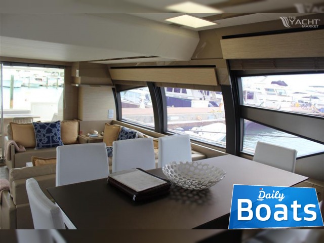 2012 Ferretti 720