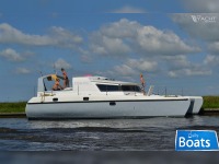 M&M Nimble 1020 motorcatamaran