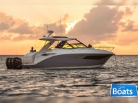 Sea Ray 320 Sundancer